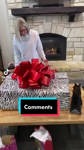 #greenscreenvideo Can’t wait to see your comments .... the very end is the best  #thirstycommentsseries #fyp