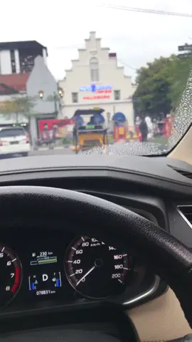 Mentahan nih siapa tau ada yg butuh 🤣#mentahanvideo #mentahanvidiokeren #yogyakarta #malioborojogja #malioboronight #tugunolkilometer #fyp #fyprong