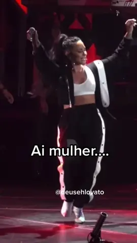 @ddlovato #demilovato #demidwtd #lovatic #fy #paravoce #viral #foryou #dance #twerk #slay #beauty #woman #fan #diva #pop #tadow #shaking #foryoupage