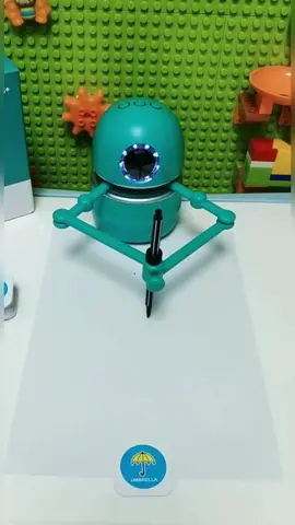 Small Magic Q Drawing Robot #gadgets #gadgetstouse #gadgetslife #Tech #foryou #fyp
