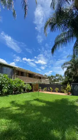 Friday tomorrow 😍 one from a couple weeks back! #lawn #garden #fyp #lawns #lawnsoftiktok #satisfying #lawntiktok #gardensoftiktok