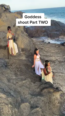 Goddess shoot part 2! Aphrodite, Goddess of Love ❤️ #blackcreatives #blackandproud #oahuphotographer #photographyideas #goddess #aphroditie #blackart