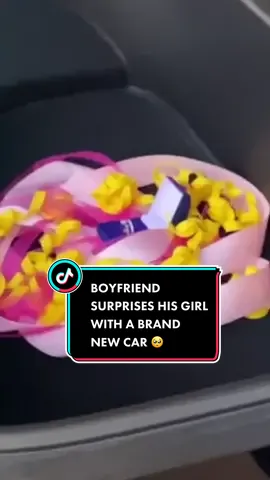 WARNING: sweetness overload ⚠️🥺🙈 her man’s really surprised her with the car of her dreams + a bigger surprise ❤️ wait until the end! #fyp