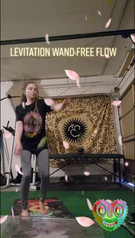 #flow #flowstate #leviwand #freeflow #flowtoys #levitationwand #dance #dancers #psychedelic #psychedelicart