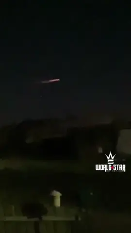 What do y’all think that was?! 👀🛸😳 (IG: @coreyk____) #alien #wtf #viral