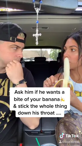 #FLASHBACKFRIDAY WHO REMEMBERS THIS? 🤣 #prank #bananaprank #couplecomedy #couplehumor #couples #banana