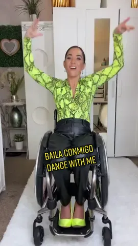 “Baila conmigo”😍 @selenagomez Dance with #me 😁 #bailaconmigo #challenge #Love #dance #baila #baile #latina #mexican #fyp #foryou #parati #wheelchair