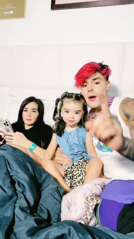 ¿Cuantos años cumples en el 2022?🤭❤️@adrilatinatv @salomeferiav
