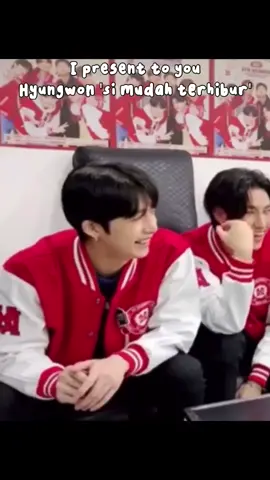 His laugh is so contagious😂✋🏻 #fyp #kpop #monstax #foryou #hyungwon