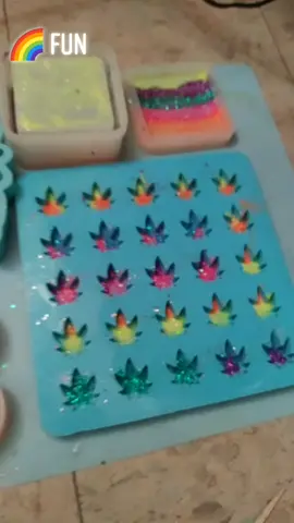 #Coming2America #ranbow #poxy #resin #shannonwhite #chantal #4u #yourpage #funk #creative #me #you #checkmeout