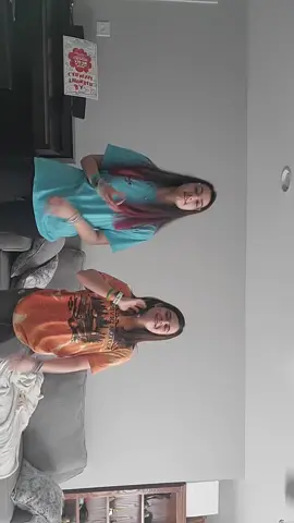 @sydneymancuso