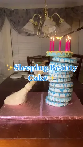 Make it Pink! 💗 Make it Blue! 💙 #sleepingbeauty #pink #blue #disney #disneyland #princess #cake #birthday #fairy #dessert #baking #food #tasty