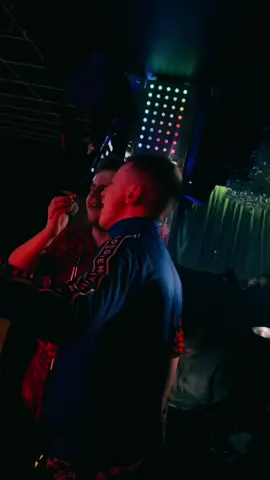 Вышли в свет 😁 #рекомендации #mellstroy #меллстрой