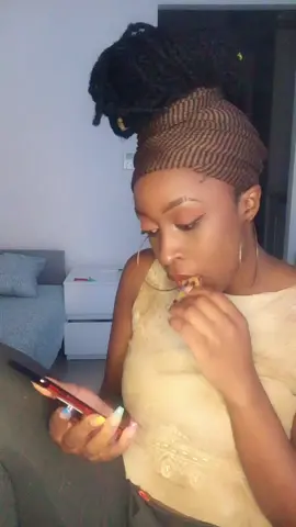 I know im not the only one who does this 🤣🤣🤣 #anxiety #phonecall #tiktokzim #tiktokpolska #fypchallenge