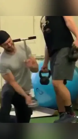 i need an explanation behind this training (@apiecebyguy, @thepump) #workout #training #OhNo #fyp