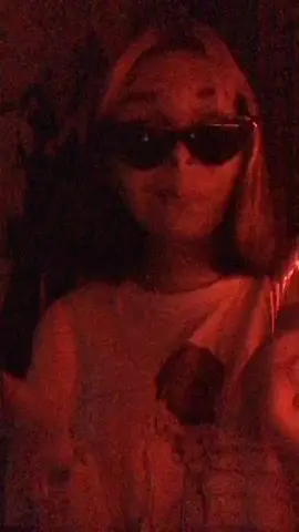 Ну я вообще не скромная девочка так-то ))