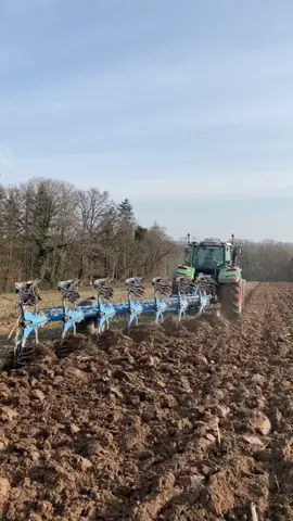 La vidéo est en ligne : labour 2021 ! Fendt 722 et Lemken 7 fers 😎🤝 #labour #charrue #fendt #lemken #tactor #ploughing #prt