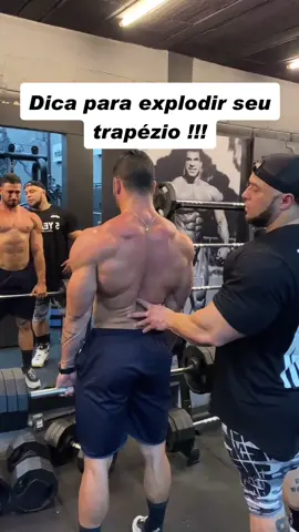 Dica para “explodir” seu trapézio!! #treino #Fitness #fitnessnacorreria #dieta #gym #gymnastics #bodybuilder #musculacao #top #foryou
