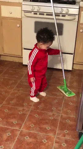 Cleaning up grandmas kitchen 😌 #fyp #viral #babiesoftiktok #xyzbca