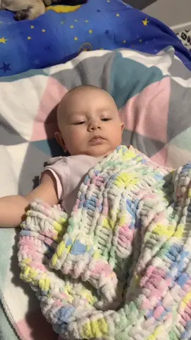 Мы ещё маленькие для этого тренда😟#мама #беременность