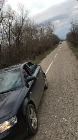 kola idu uzbrdo 😳