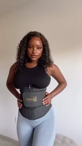 Do you want a #snatchedwaist like babe @savannahhperkinss ? Get our strap+zippa #waisttrainer #transform #body #curvesculpting #waistline #goal #viral