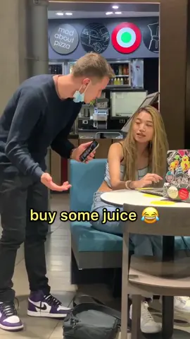 The second girl though 😂 #fyp #foryou #foryoupage #funny