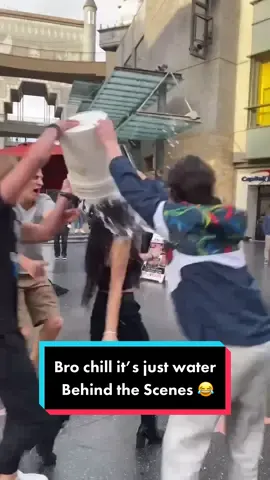 This was incredible! 😱😂 @masonmayoros @nevendominique @scrobro @nickpmccuen #rainonme #behindthescenes #public #comedy #fyp #foryou