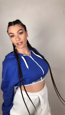 @stefanianikolaidou on fire 🔥 #fy #fyp #braids #cornrows #dancing #dancer #hairstyle #greece #skg