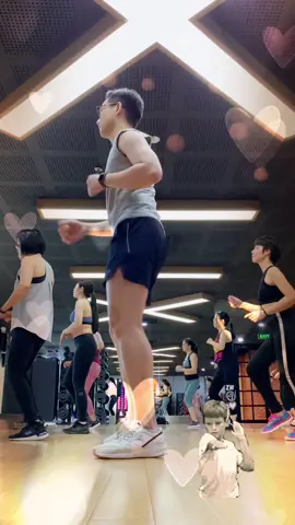 Nay lại có quần mới ✌️#zumba #Fitness #gym #trend #xuhuong #tiktok #groupx #fyp #relax #california #hanoi #omgsportswearvietnam #whistl3