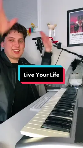 1, 2 or 3? I miss those club vibes so much😩