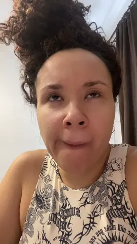 Wonderful @makeuprevolutionrussia 🍔❤️