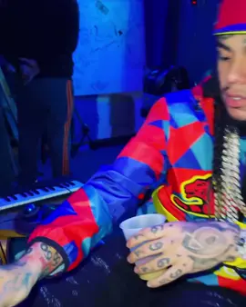 #6ix9ine with another #snippet ‼️sounding?🔥🔥or💩💩