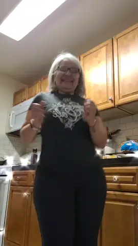 Dedicado a todas mis amigas😁🌹😍 #amigastiktokers #lentes