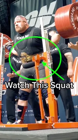 Blaine Sumner shows the proper steps. Breathe, brace THEN #squat.