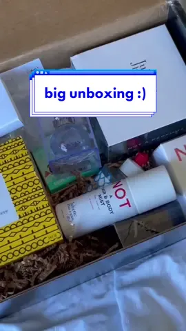 currently nose deep in my olfactory nyc samples 👀 what do you want to see first? #perfumetok #perfumetiktok #unboxing