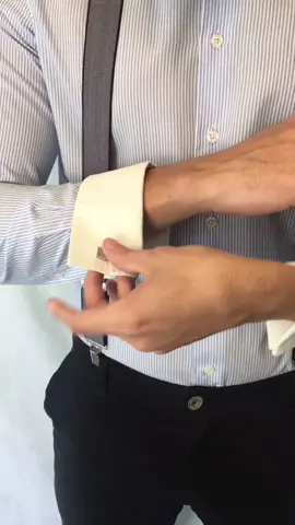 Para você que acredita que os detalhes fazem a diferença, abotoadura dar um toque especial. #modamasculina #camisaspersonalizadas #fy 👔🕶⠀