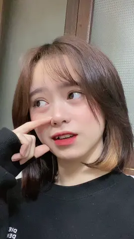 Đẹp trai mỗi tội nợ hơi nhều 🤷🏻‍♂️