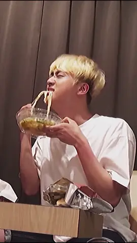 •лучшее•🍜 ||#bts #bts_official_bighit #jin #kimseokjin #eatingjin #korean #fypシ