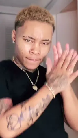 Is this toxic or no #lgbtcouples #lgbtq #fyp #toxic #tattoolover #stud  😍🥰🤣 follow me on ig @ kinqjaykior