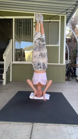 This trend but with a twist! 🙃