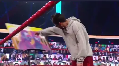 ✨Bad Bunny en la WWE✨#fypp #badbunny #badbunnypr #badbunny🐰 #WWE #peleas #parati #venganza