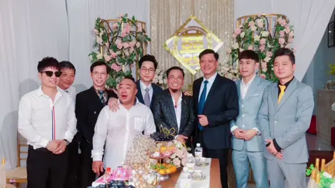 Lể Đính hôn Anh chàng đẹp trai châu gia kiệt .
