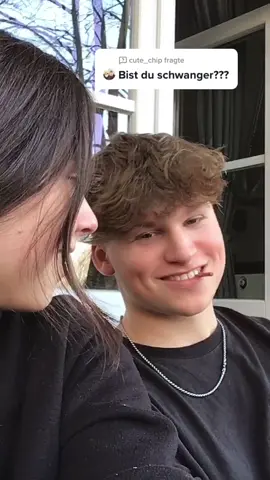 Antwort auf @cute_chip 👶🏼👶🏼❤️ @benny.dior insta/yt: annixashley 🦋 #baby#schwanger#papa#humor#joke#eltern#zukunft#freund#couple#kapuuuuze