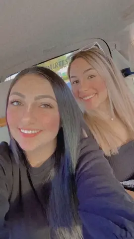 My bestie forever♥️👩🏼‍🤝‍👩🏻! #mybestfriend #mybff #bestie #foryoupage #fyp #foryou #bestfriendscheck #bestfriend @jenniferrevilla