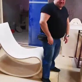 Тестируем кресло качалку)) Серега 150кг