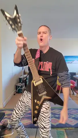 Motley Crue:  Girls, Girls, Girls #motleycrue #girlsgirlsgirls #guitarcoversong #80smetal #guitarcover #liveband #classicrock #coverband