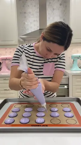Macarons Recipe on YouTube 🌸💫 #yummy #macarons #تحضيرات_رمضان #Ramadan_preps #fyp #foryoupage