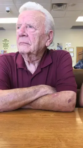 Asking my 93 year old Grandpa about checking out old women. #oldladies #grandpa #greatestgeneration #heissingle #bestguyever #hesthebest #badgrandpa
