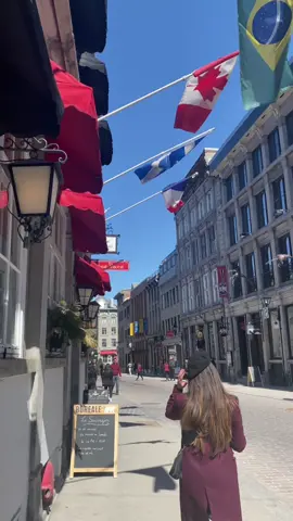 جرب... 📍old Montreal,Canada #montreal #canada#tiktokarab #ArabTikTok #travel #fyp #trip